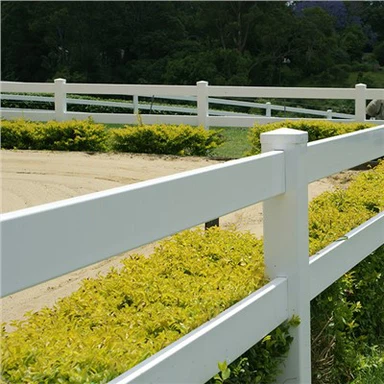 Bijela 4 Rail Vinyl Farm Fence