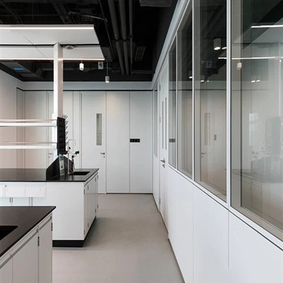 Bolnička antibakterijska ploča